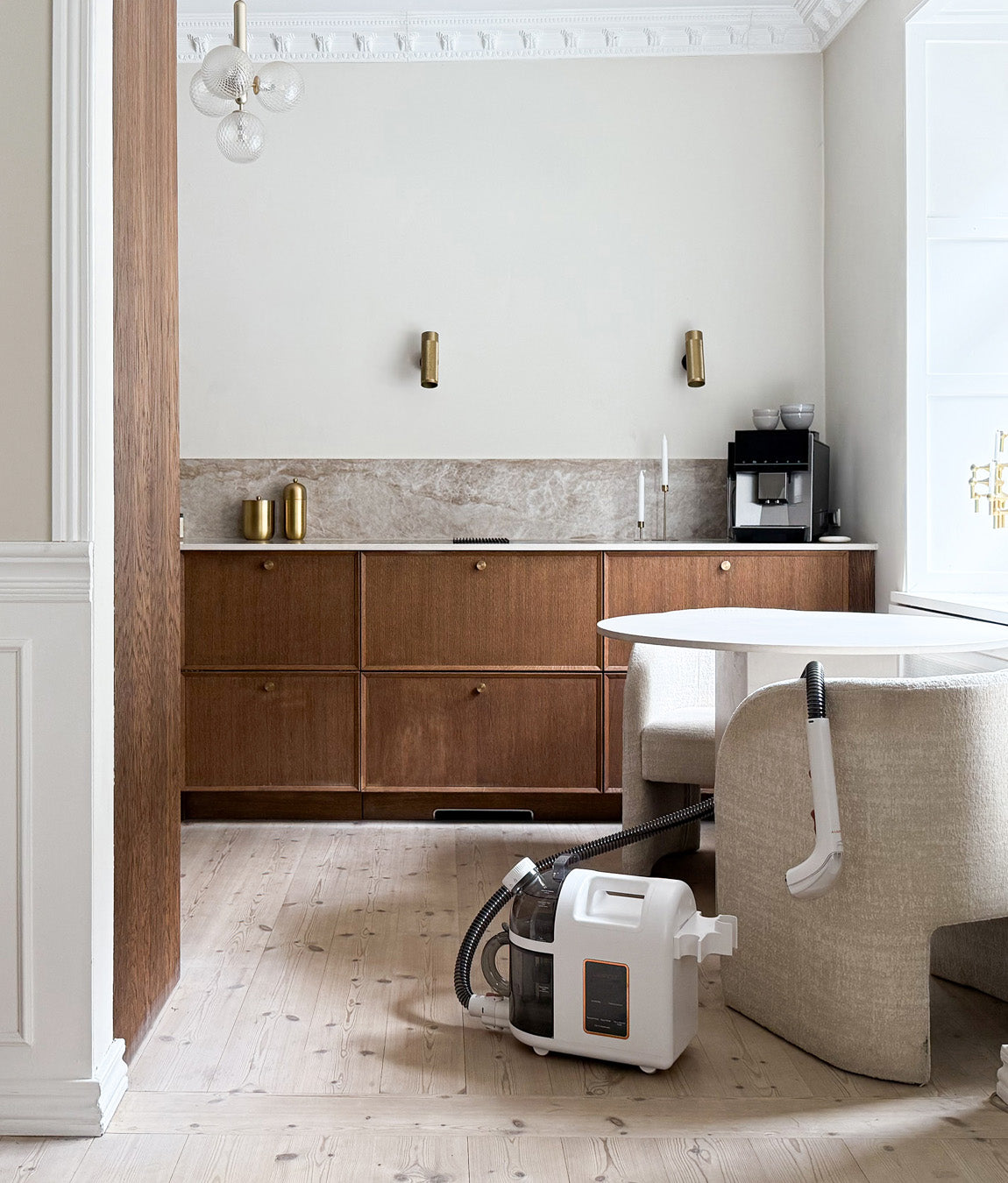 UWANT B200 Damprenser og pletfjerner i én